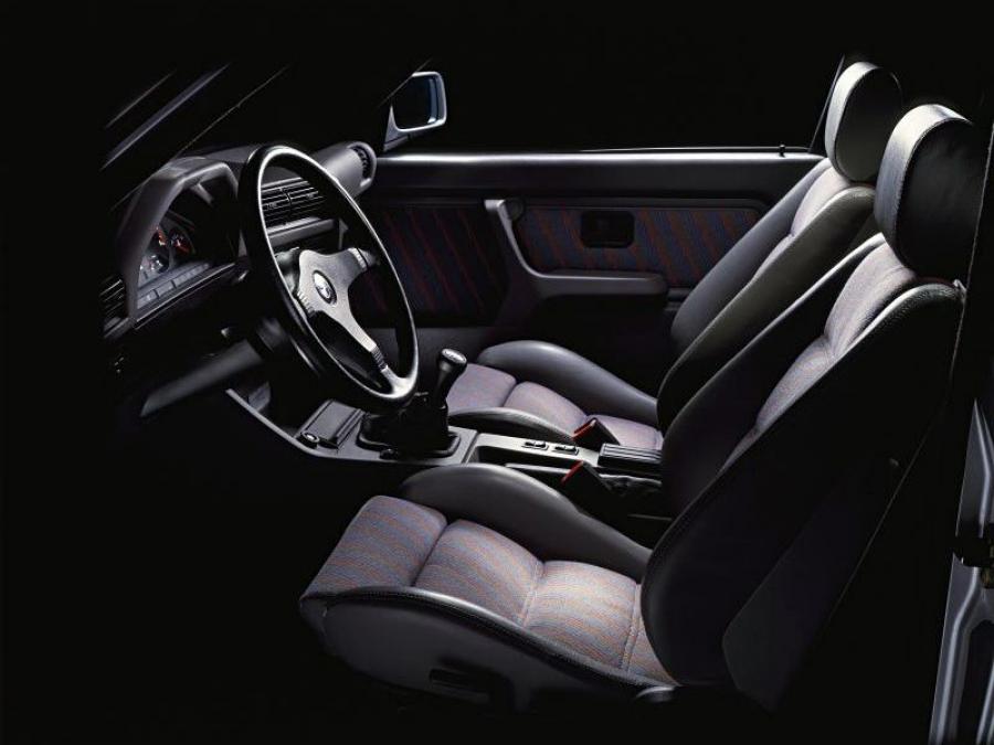  BMW M3 Johnny Cecotto Edition 1989 года  (фото 2 из 2)